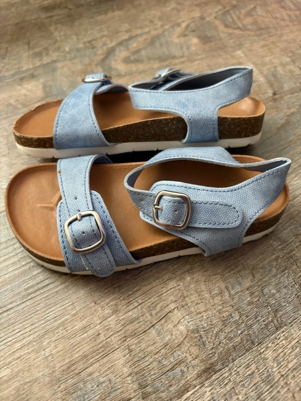 GAP girls buckle sandals